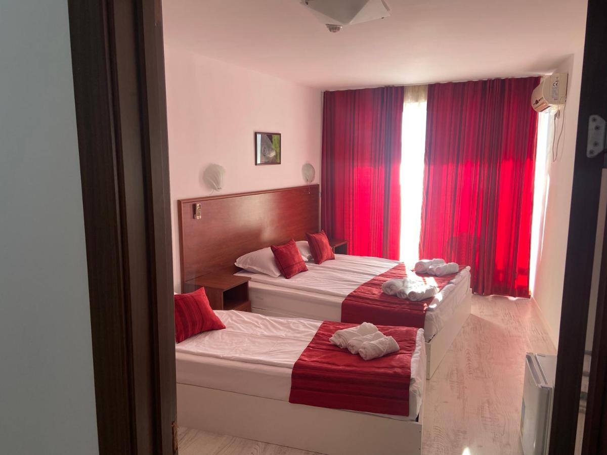 Ribarska Sreshta Family Hotel 茨雷沃 外观 照片